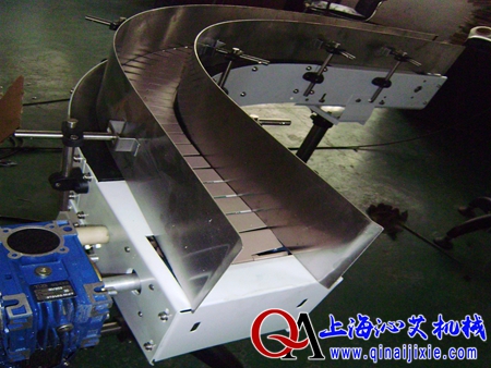 90度鏈板轉彎輸送機 90度鏈板轉彎輸送機