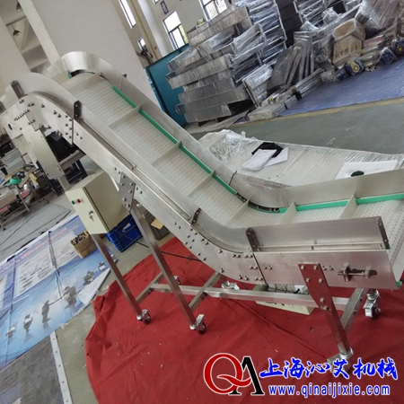 擋板網(wǎng)帶爬坡機(jī) 擋板網(wǎng)帶爬坡機(jī)