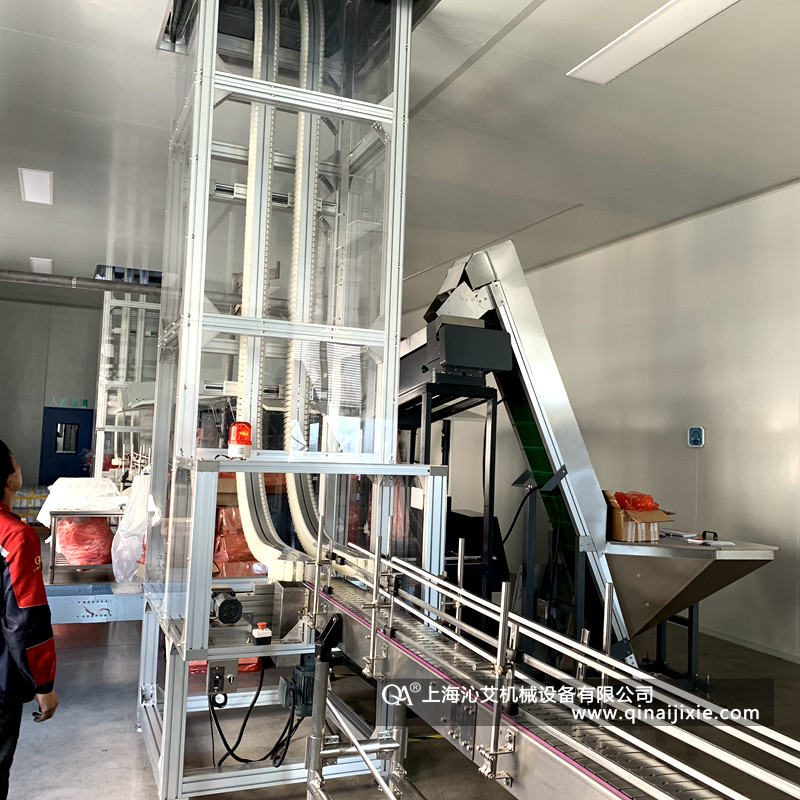 食用油PET瓶坯對夾式提升機廠家 食用油PET瓶坯對夾式提升機廠家